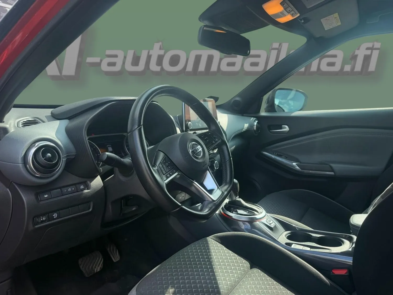 Nissan Juke DIG-T 117HP 7DCT N-Connecta 2020, photo 5/6