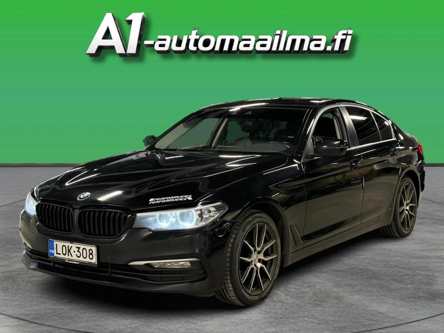 BMW 520 G30 Sedan 520d A xDrive Business 2018, kuva 3/25
