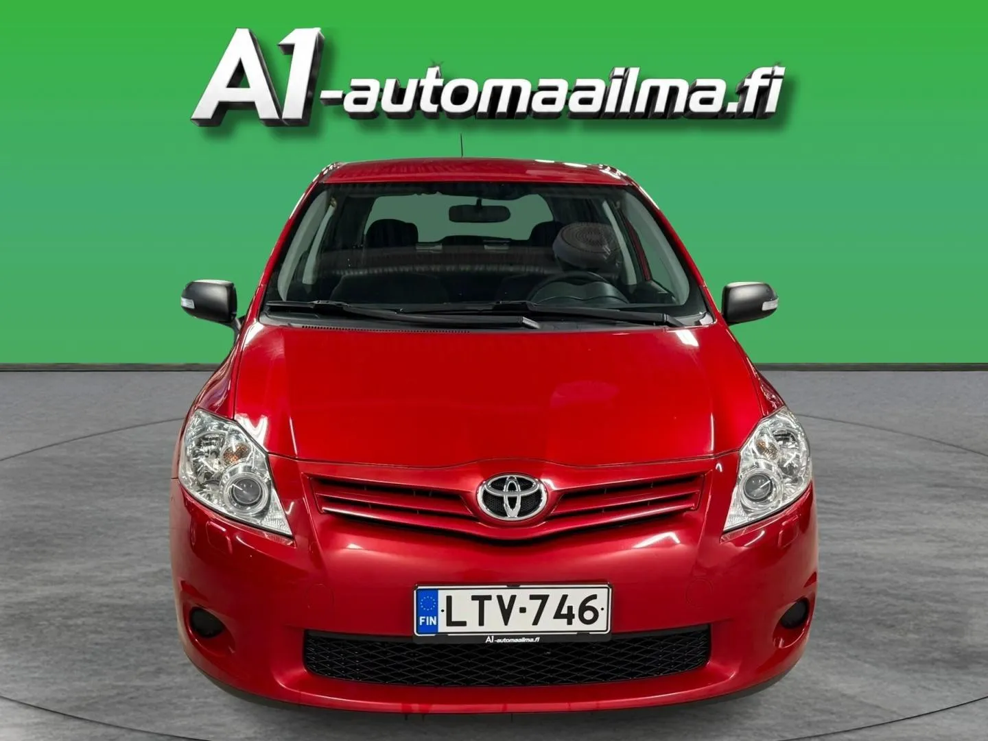 Toyota Auris 1,33 Dual VVT-i 5ov 2010, kuva 2/13