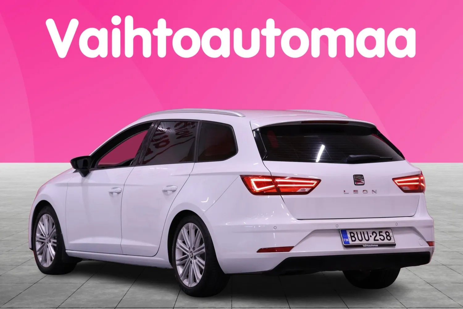 Seat Leon ST 2018, photo 5/21