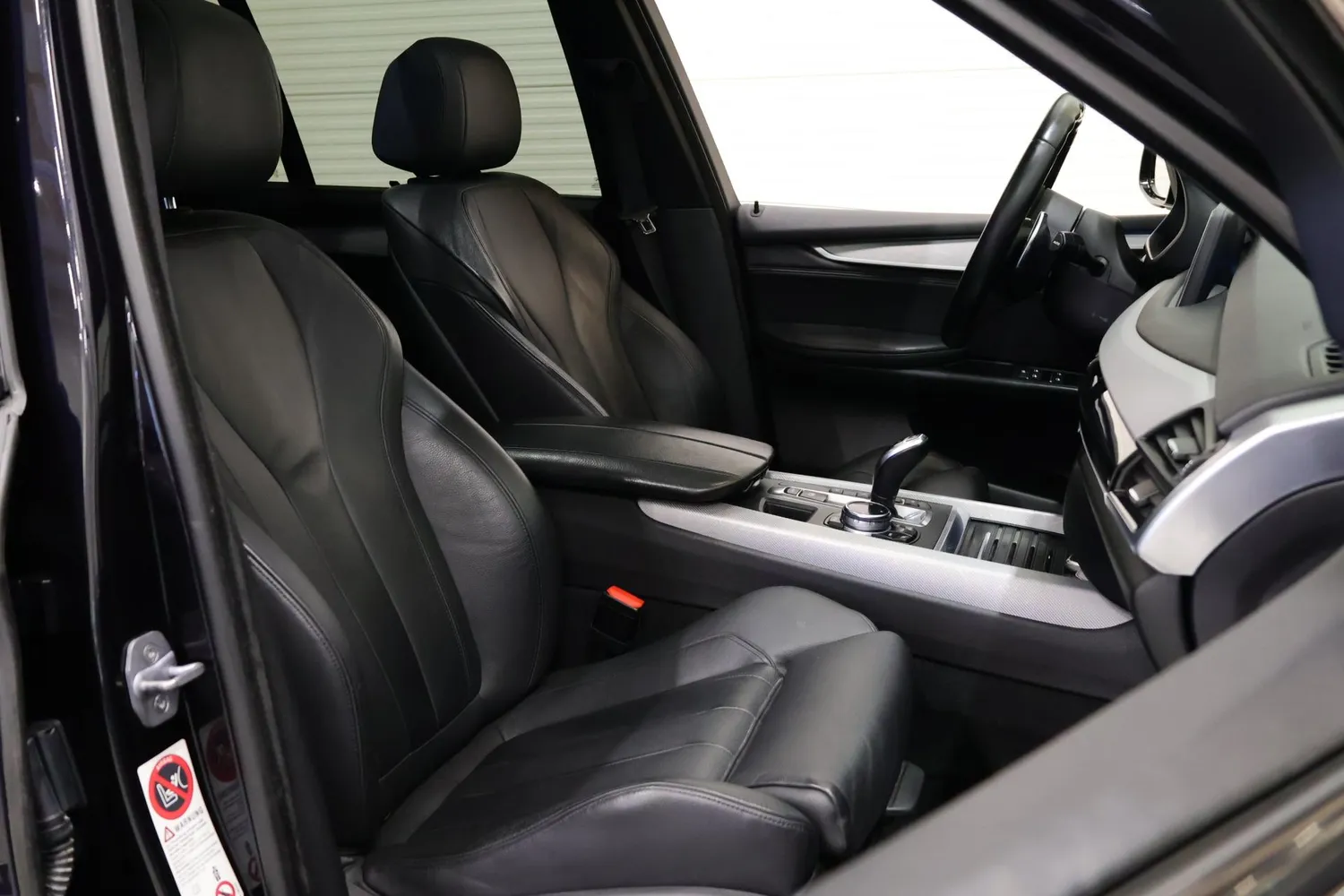 BMW X5 2016, kuva 7/34