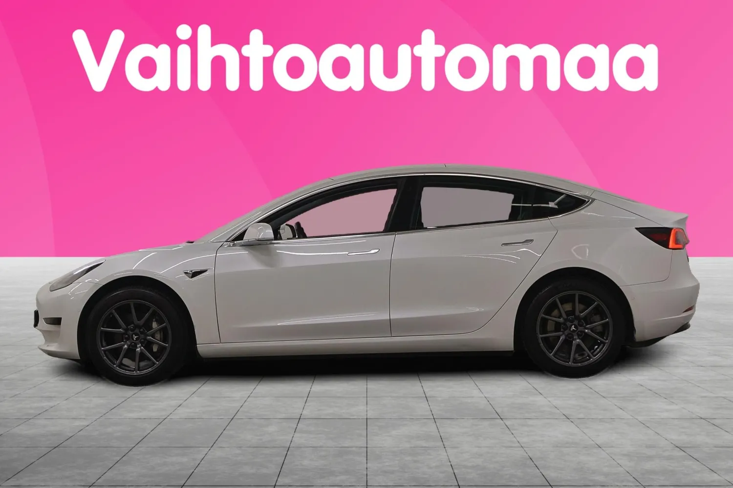 Tesla Model 3 Standard RWD Plus 2020, kuva 6/25
