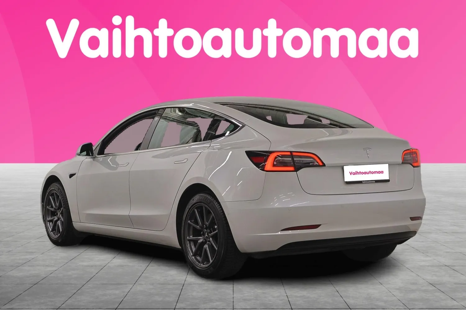 Tesla Model 3 Standard RWD Plus 2020, kuva 7/25