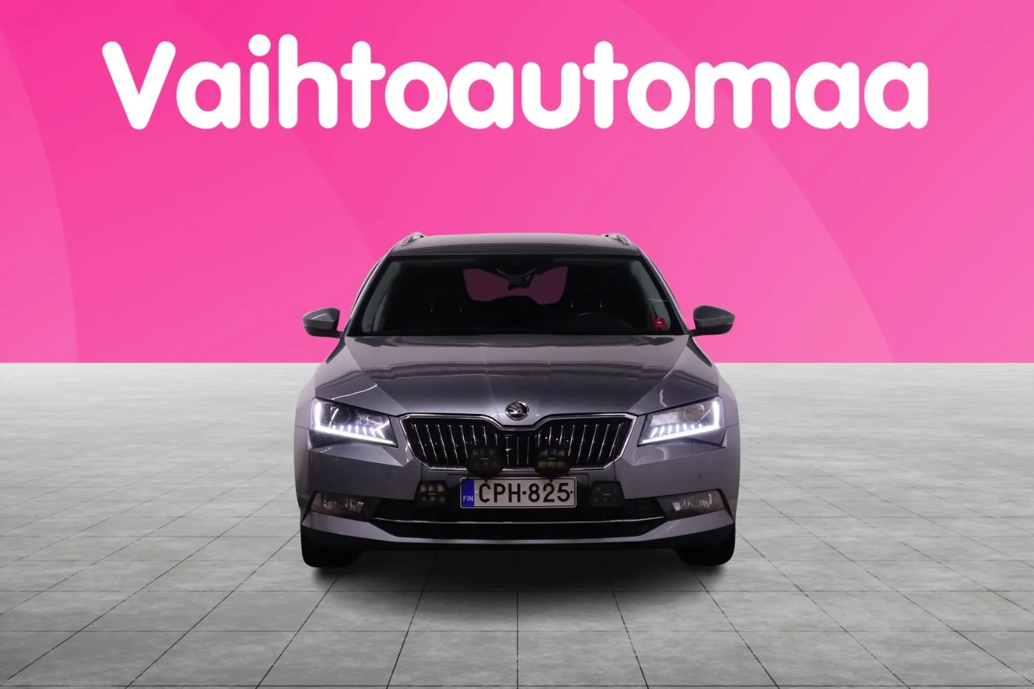 Skoda Superb 2018, kuva 3/37