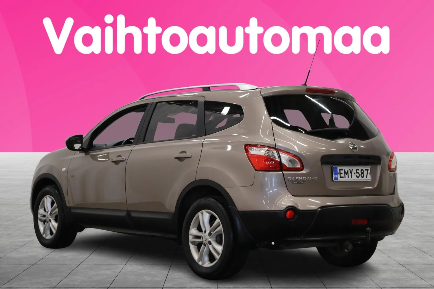 Nissan Qashqai+2 2012, kuva 5/24