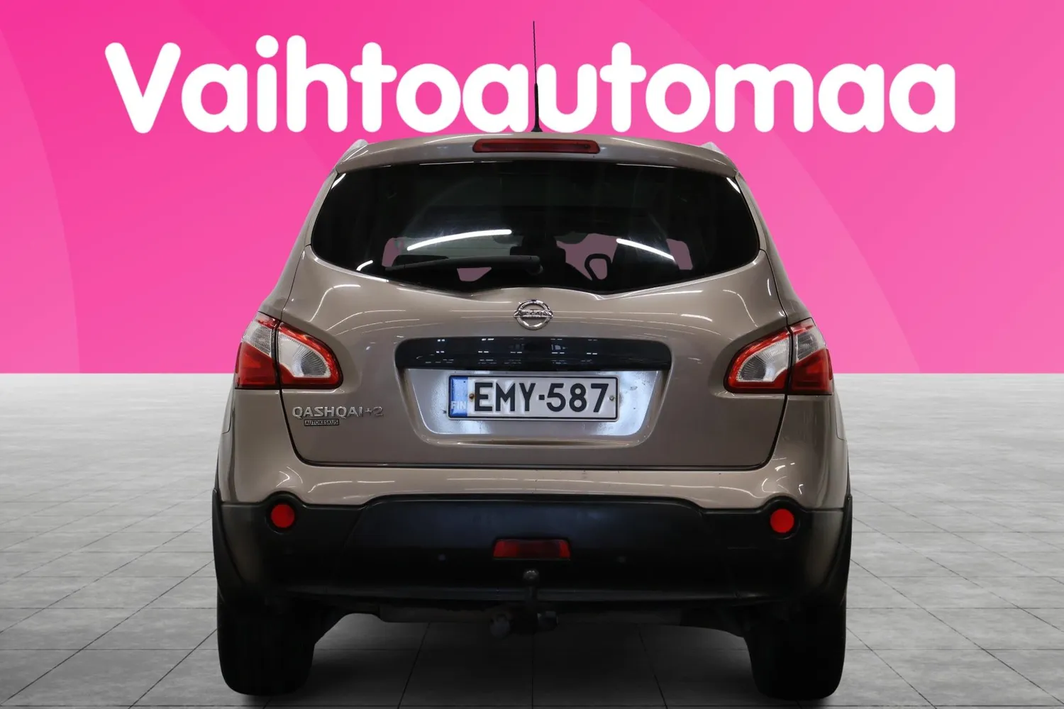 Nissan Qashqai+2 2012, kuva 6/24