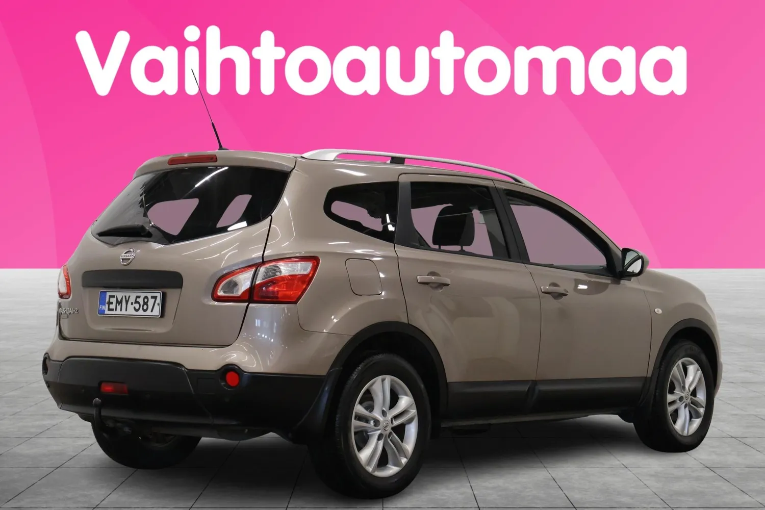 Nissan Qashqai+2 2012, kuva 7/24