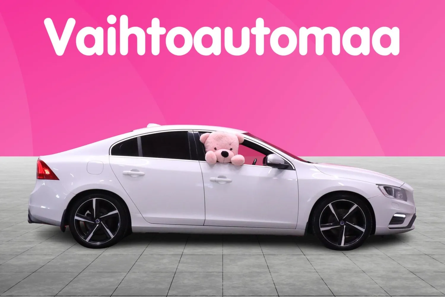 Volvo S60 D4 AWD Business R-Design aut 2016, kuva 2/22