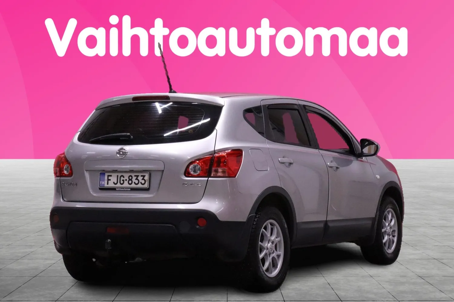 Nissan Qashqai 2,0 Acenta 6MT 4x4 2009, kuva 3/18