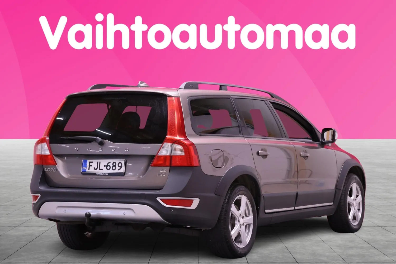 Volvo XC70 D5 AWD Momentum aut 2009, kuva 3/19