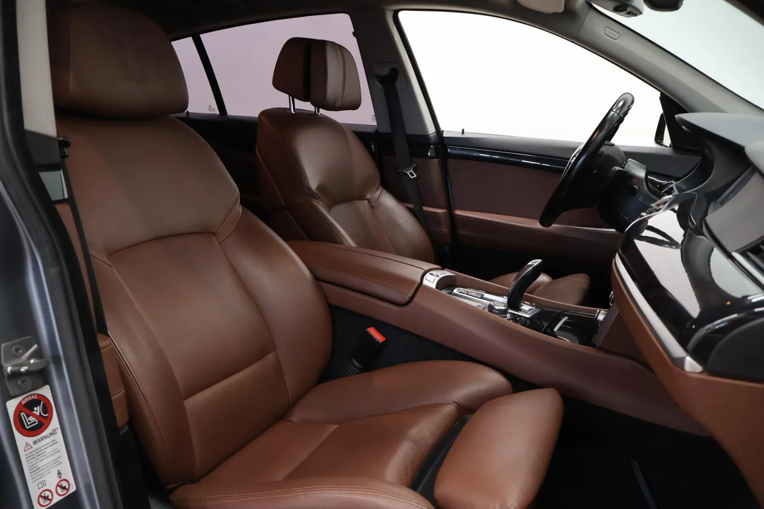 BMW 530 Gran Turismo 2011, kuva 7/57