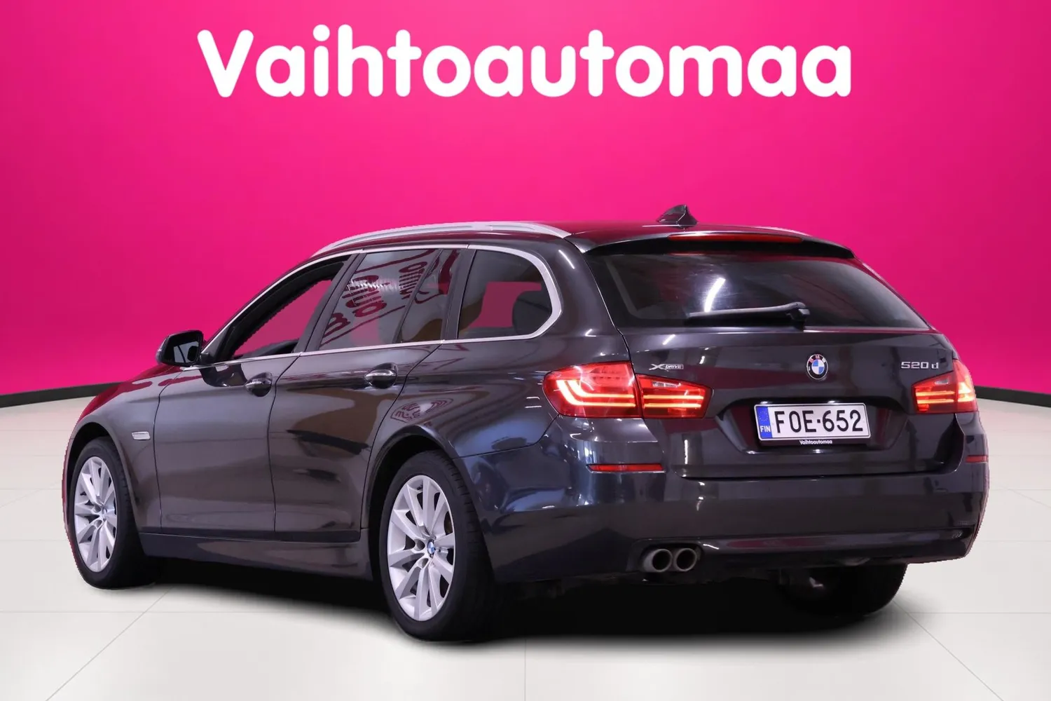 BMW 520 2017, bild 5/24