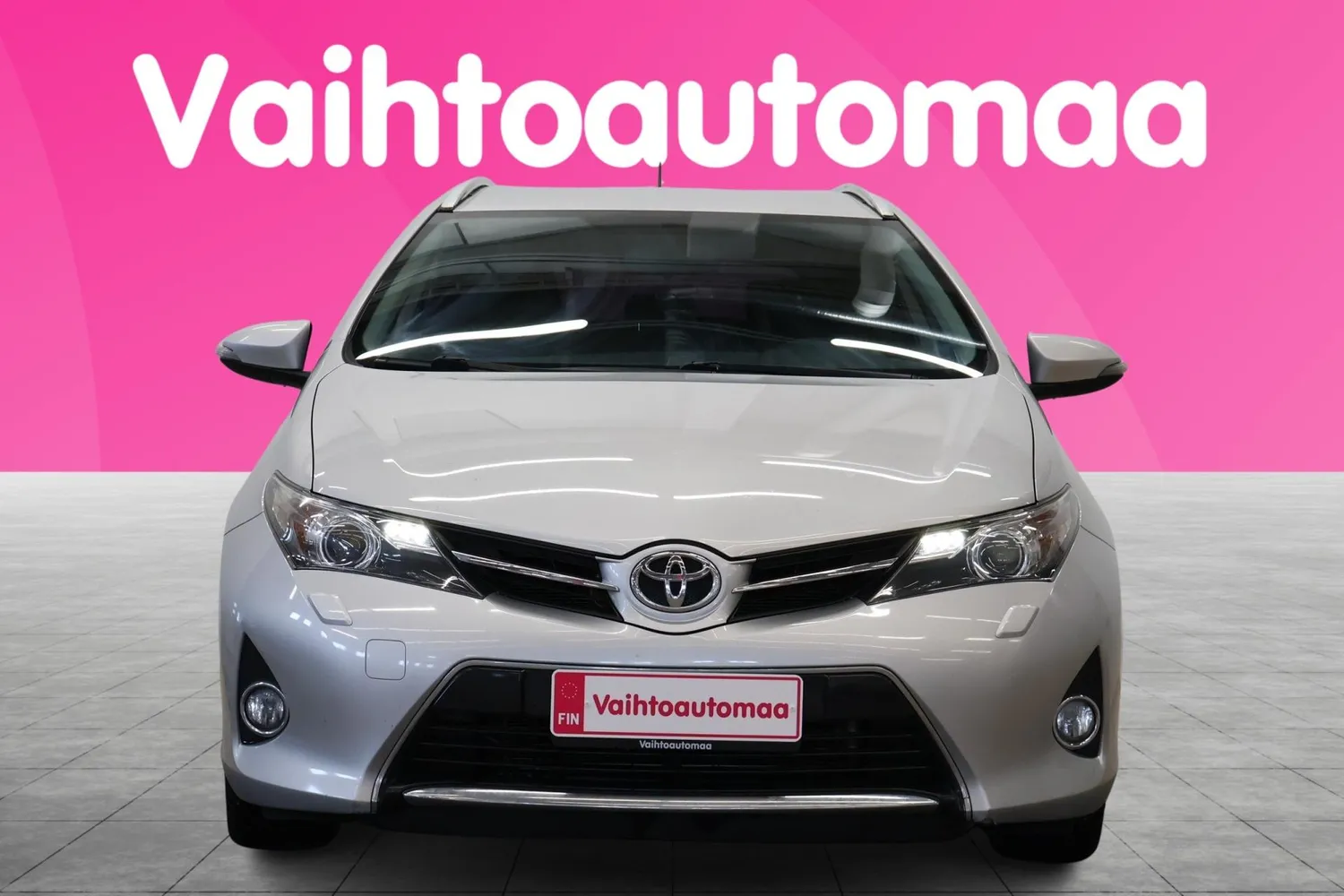 Toyota Auris 2013, kuva 2/27
