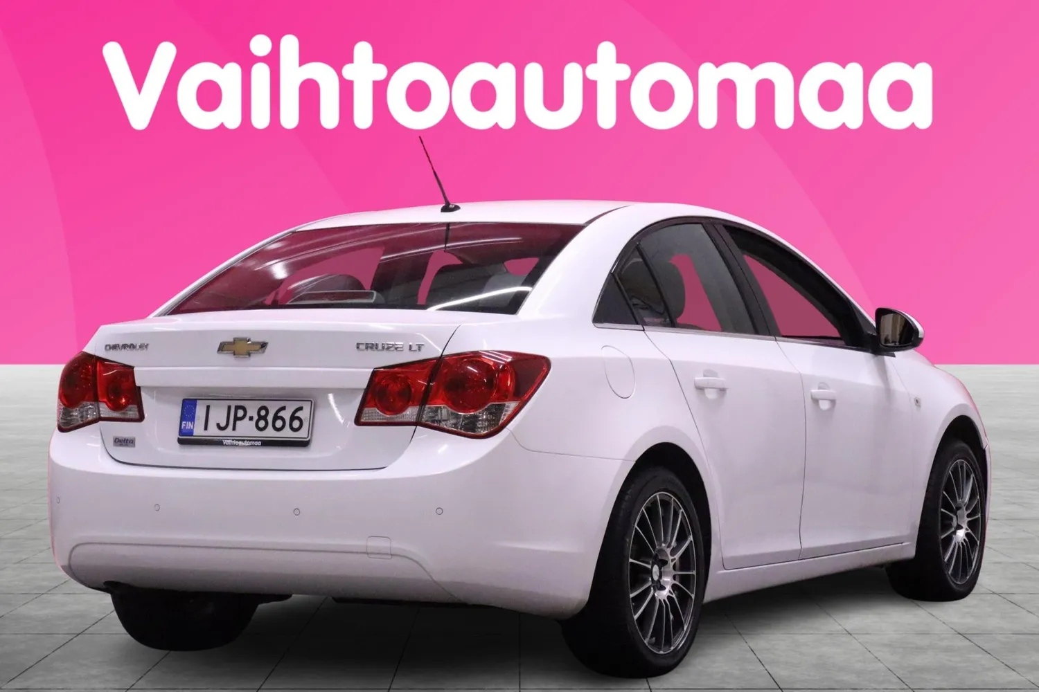 Chevrolet Cruze 4-ov LT 1,8 104kW MT5 2011, kuva 3/18