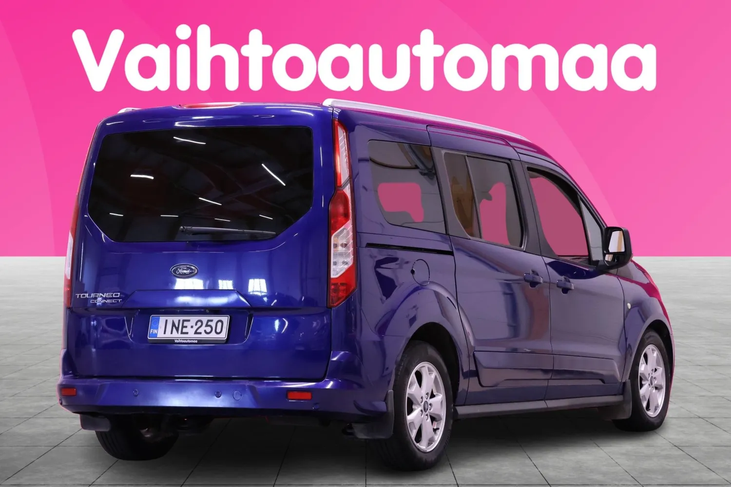Ford Grand Tourneo Connect 2017, kuva 3/24