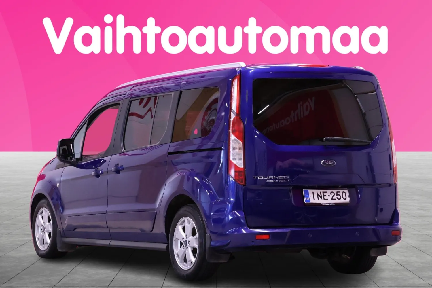 Ford Grand Tourneo Connect 2017, kuva 5/24