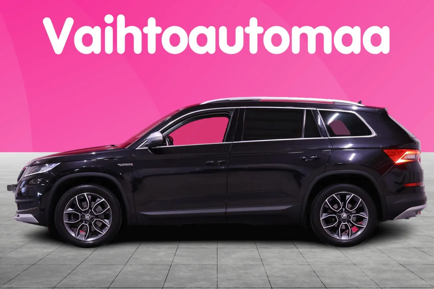 Skoda Kodiaq 2,0 TSI 4x4 Scout DSG Autom 2018, kuva 6/37