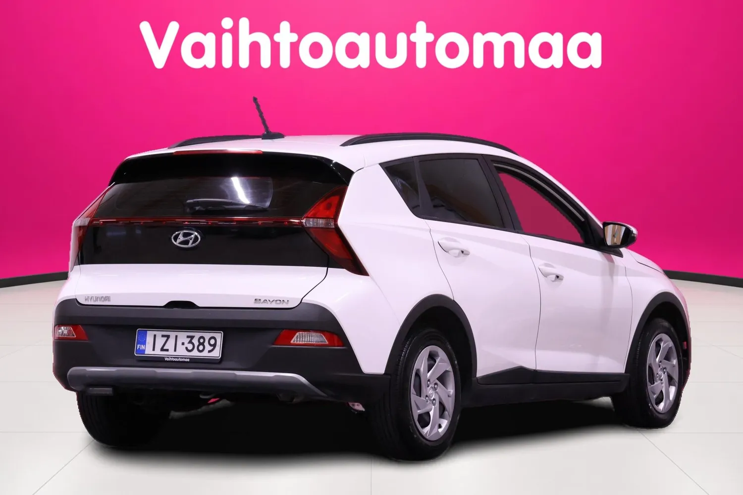 Hyundai Bayon 1.0 T-GDi 100 hv 6MT Fresh 2023, bild 3/23