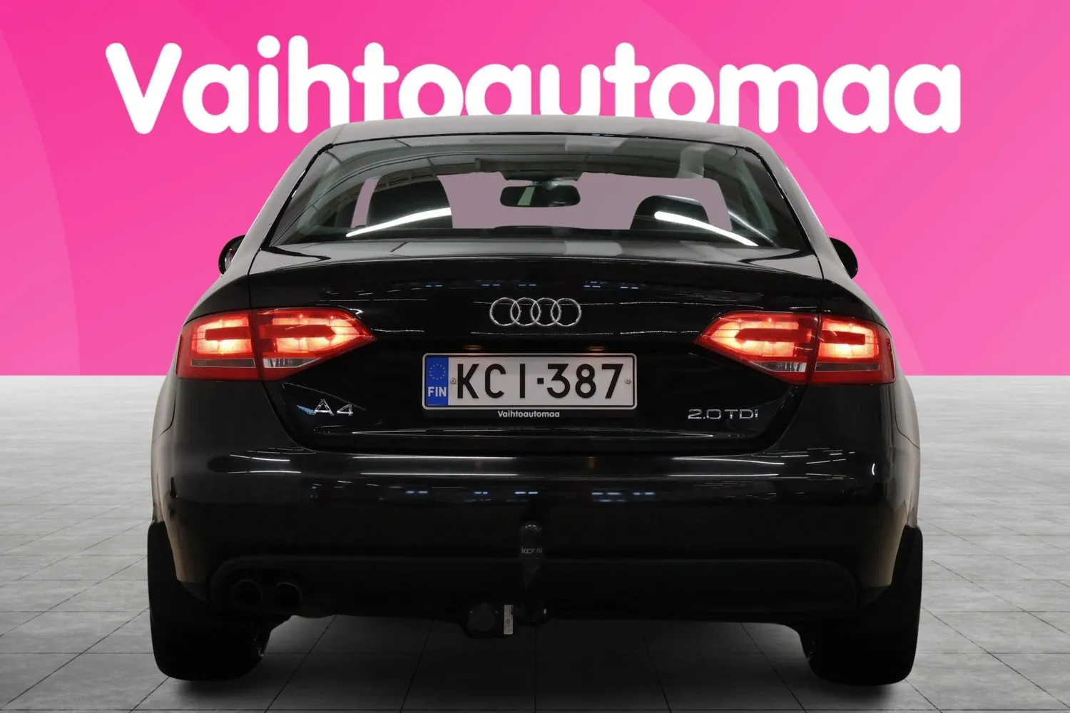 Audi A4 Sedan 2,0 TDI 105 kW Business 2008, kuva 6/21