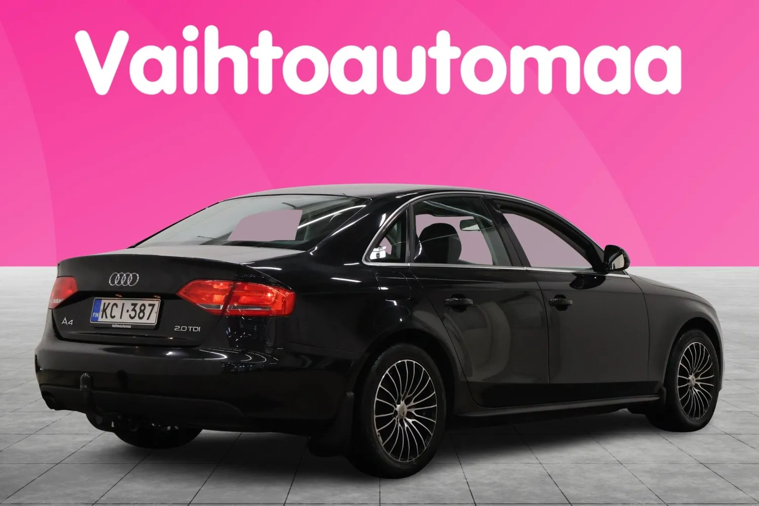 Audi A4 Sedan 2,0 TDI 105 kW Business 2008, kuva 7/21
