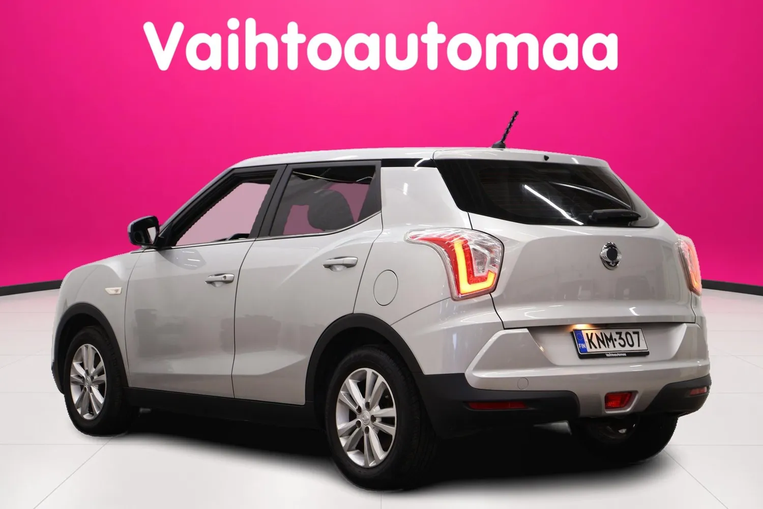 SsangYong Tivoli G16 2WD 6MT QUARTZ 2016, kuva 5/22