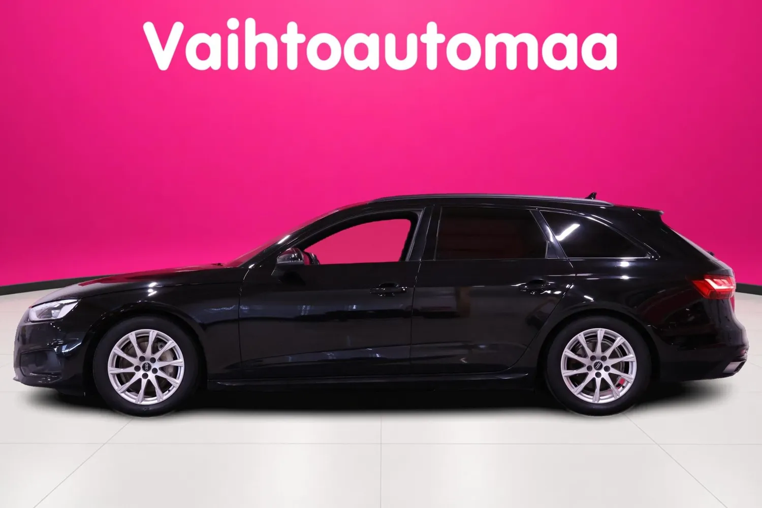 Audi A4 2021, bild 6/26