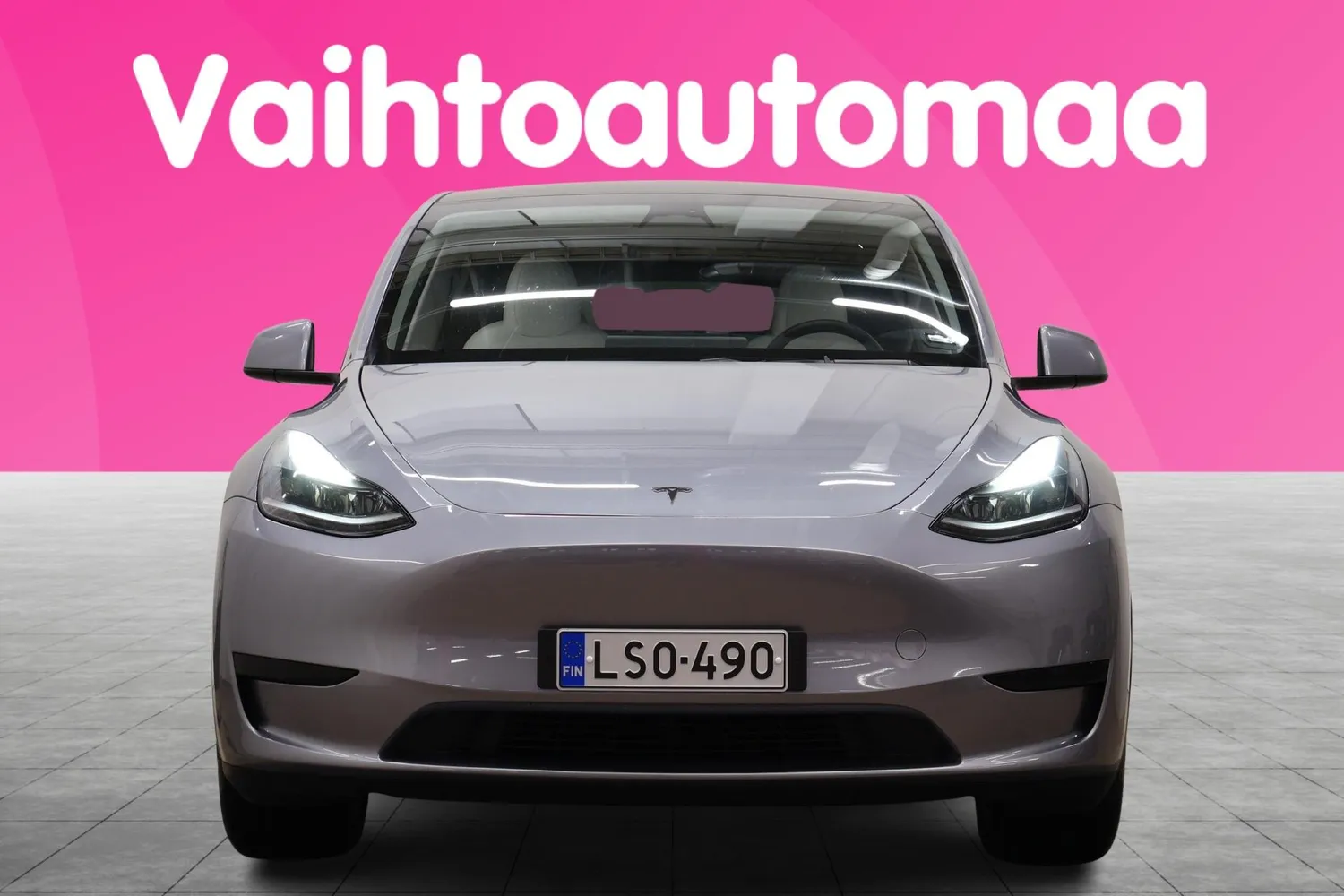 Tesla Model Y RWD 2023, photo 3/25