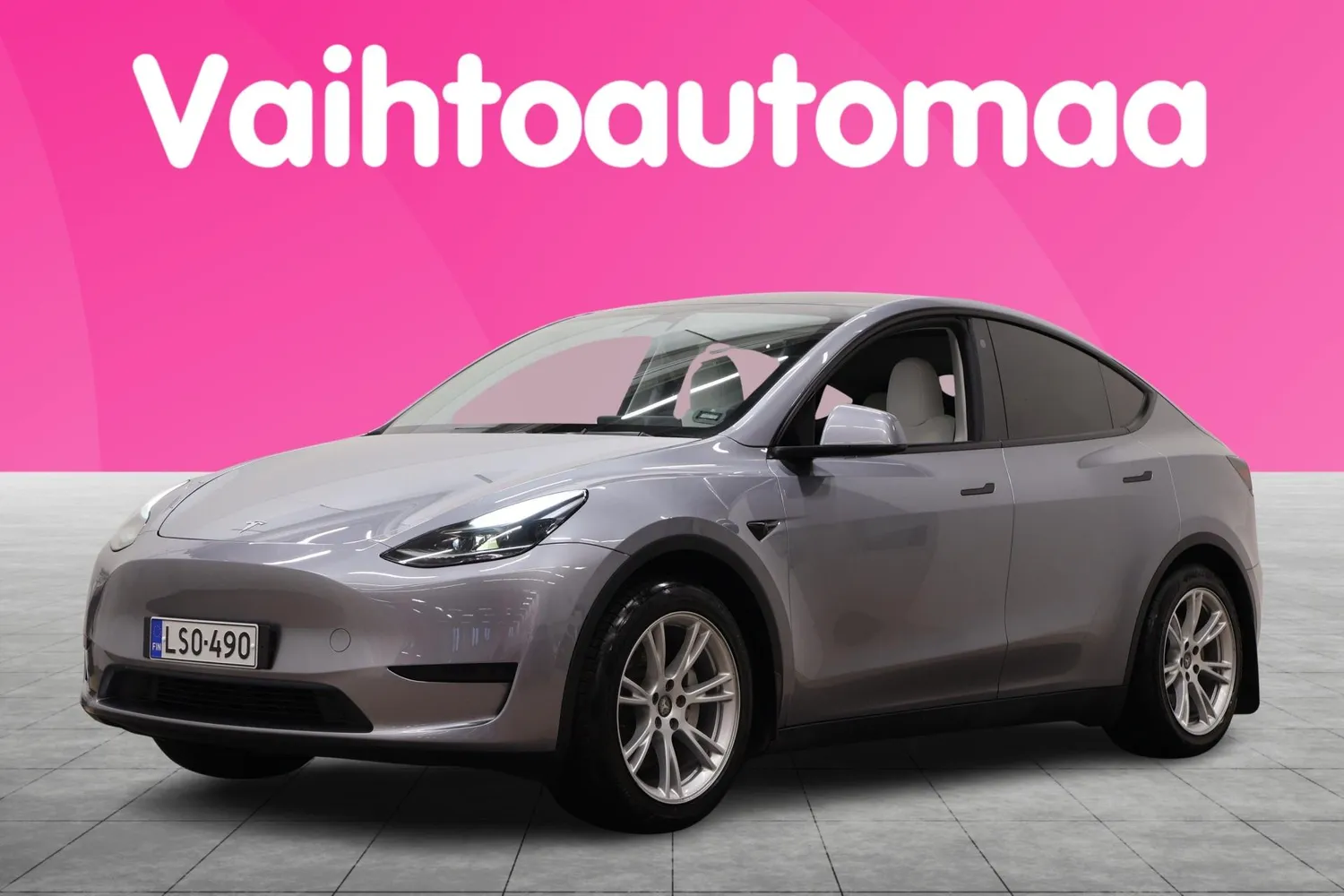 Tesla Model Y RWD 2023, photo 4/25