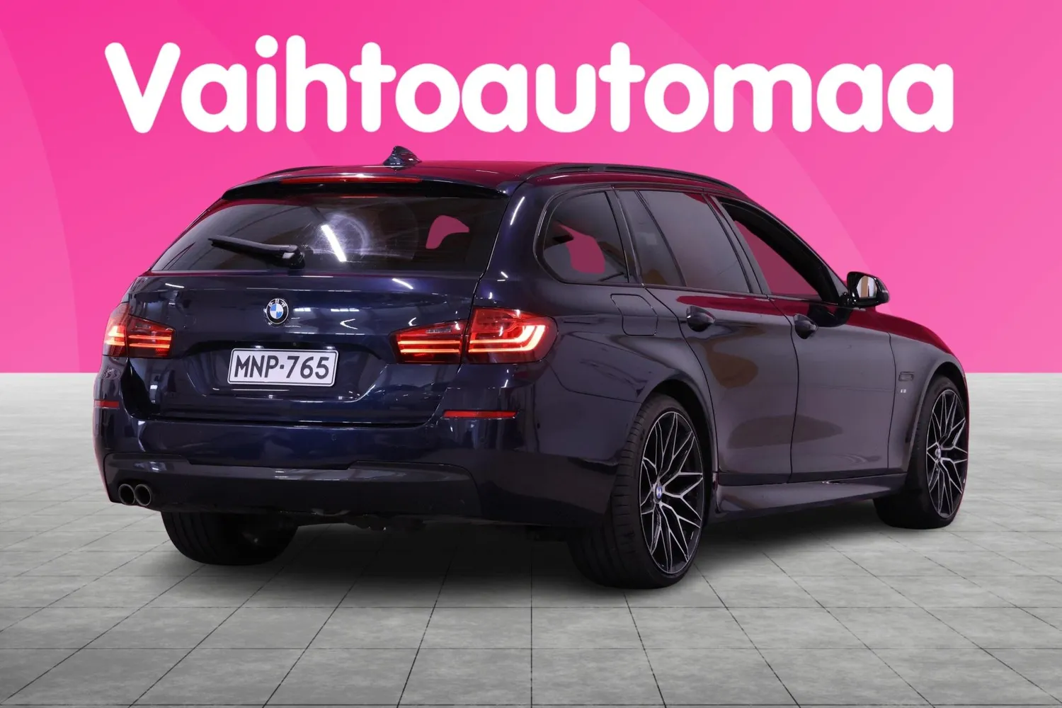 BMW 530 2015, kuva 3/28