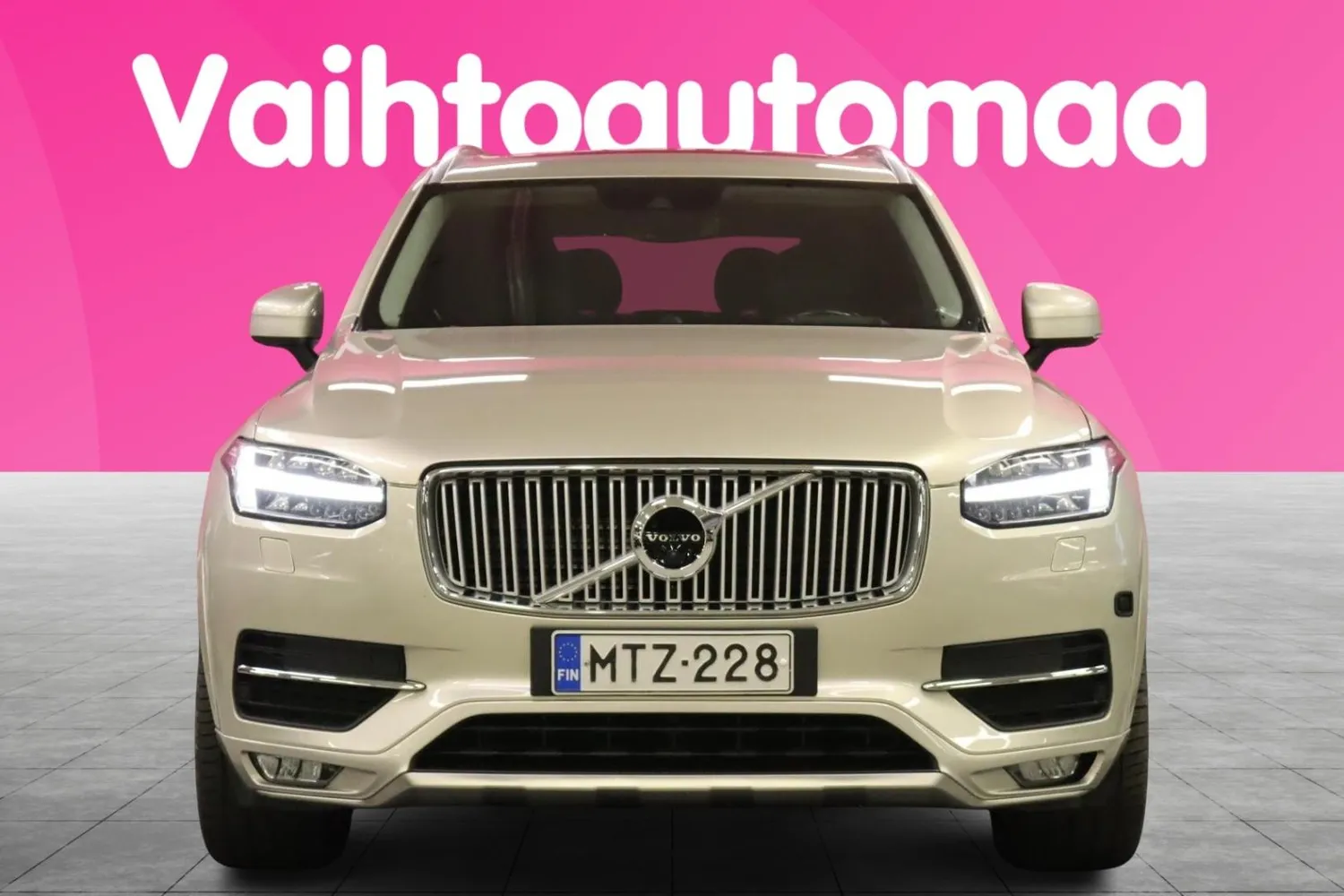 Volvo XC90 D5 AWD Inscription aut 2016, kuva 2/37