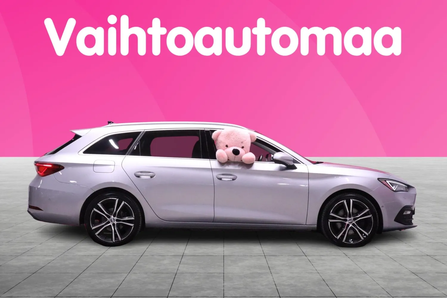 Seat Leon Sportstourer 2022, kuva 6/25