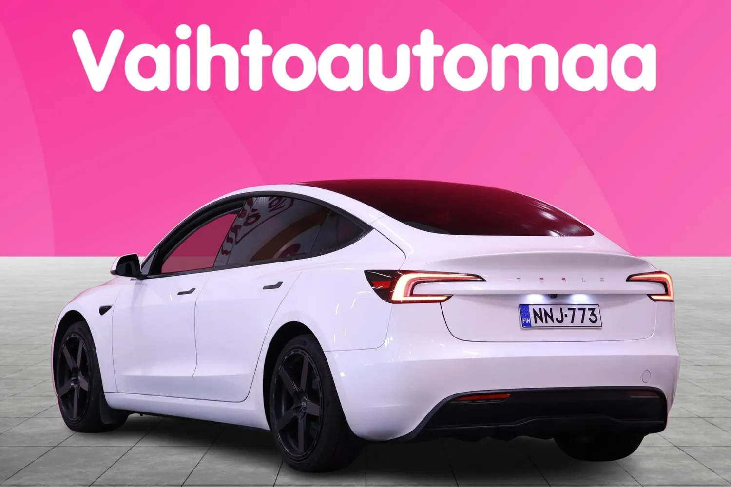 Tesla Model 3 Long Range AWD 2024, photo 5/23
