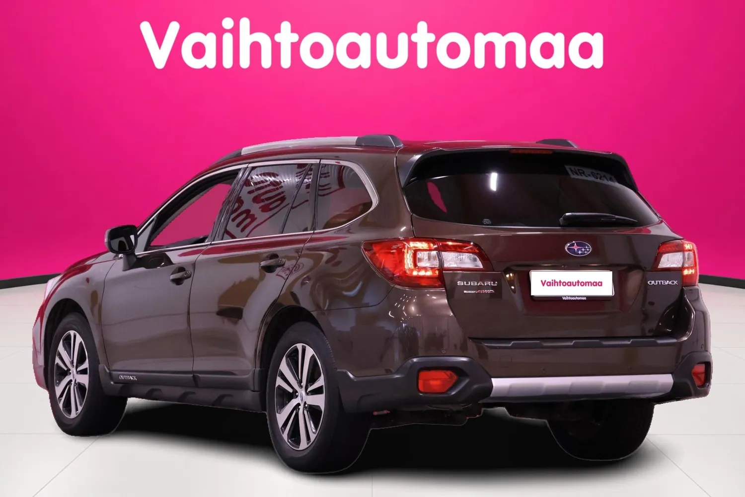 Subaru Outback 2,5i Summit CVT 2019, kuva 5/25