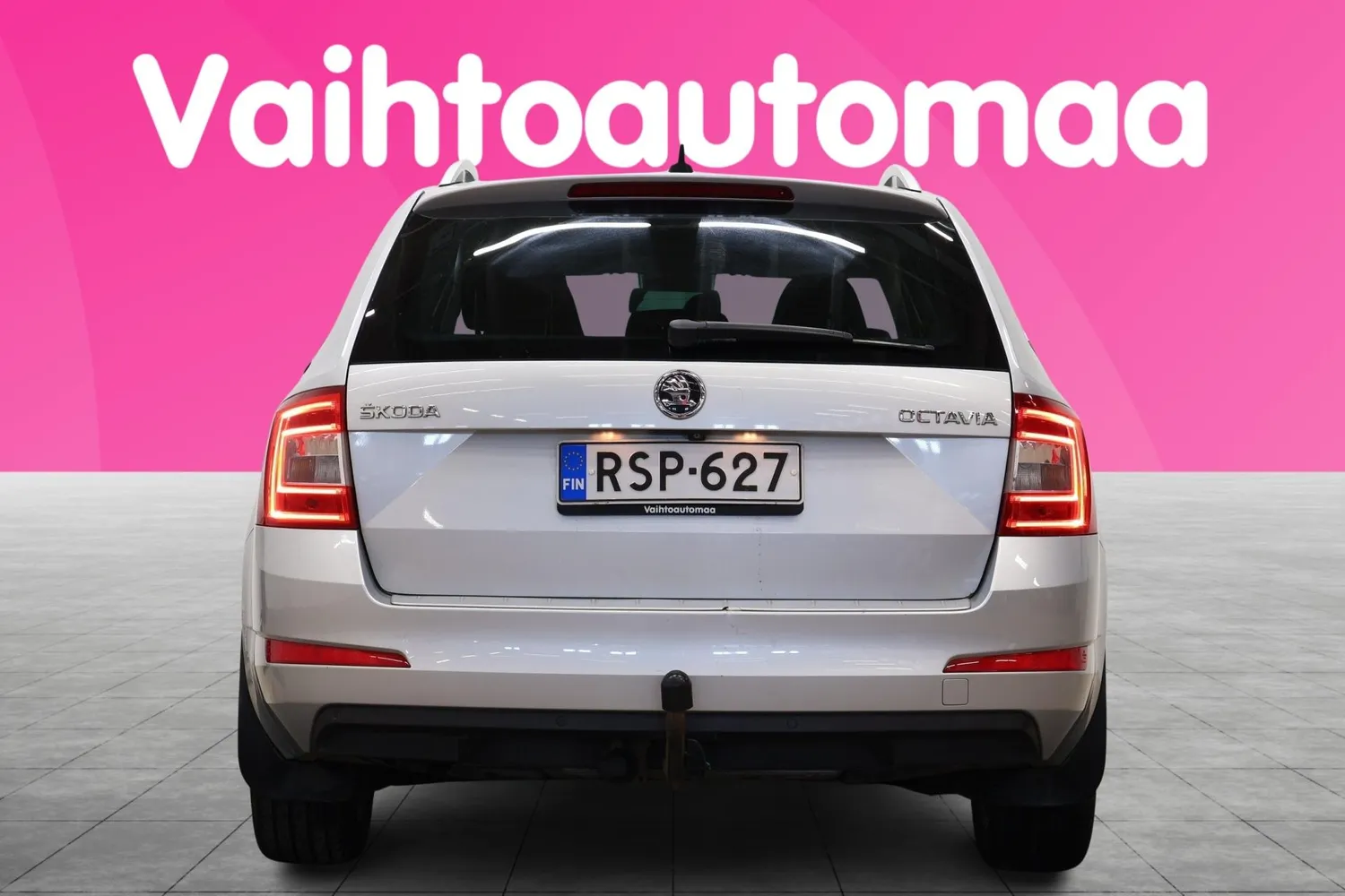 Skoda Octavia Combi 1,6 TDI Style 2017, kuva 6/26