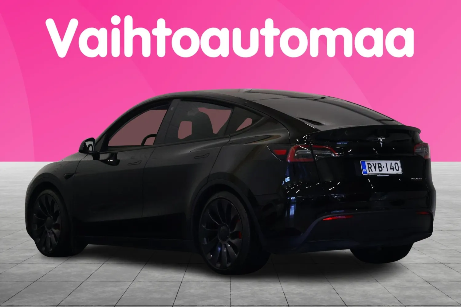 Tesla Model Y 2023, photo 7/23