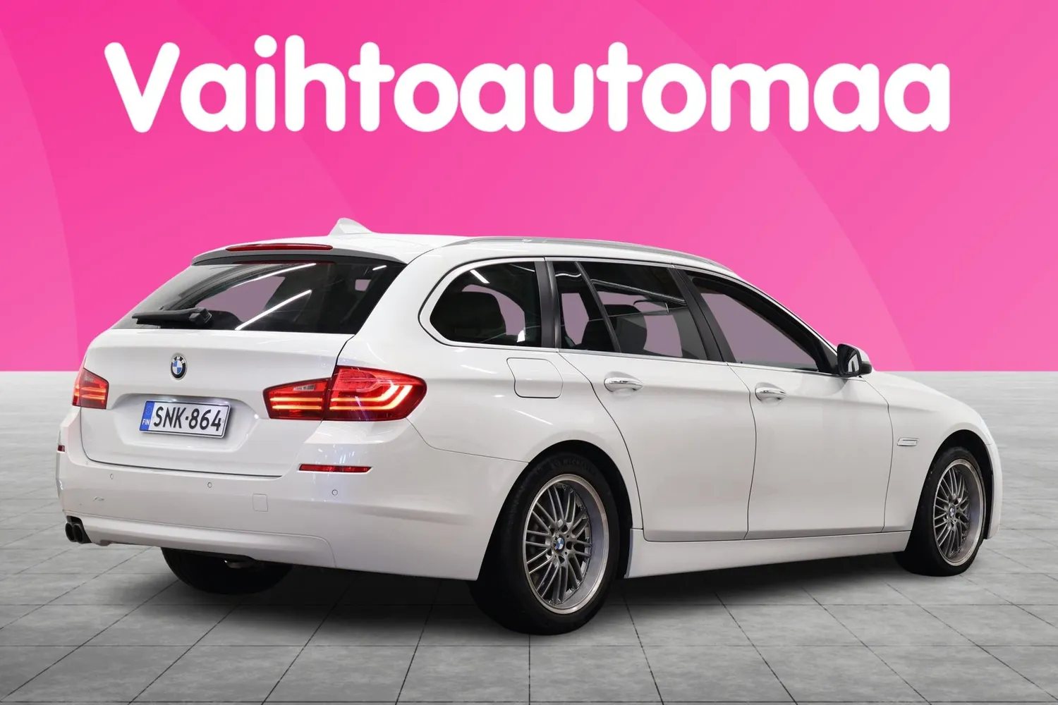 BMW 518 2015, kuva 7/34