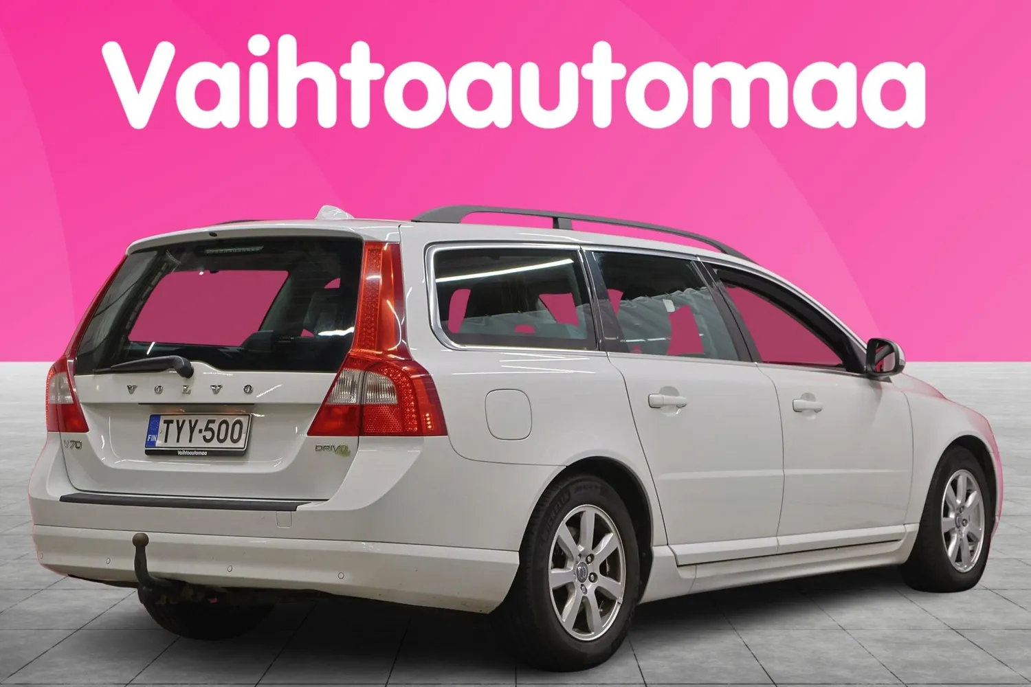 Volvo V70 1,6D DRIVe Momentum aut 2012, photo 6/24