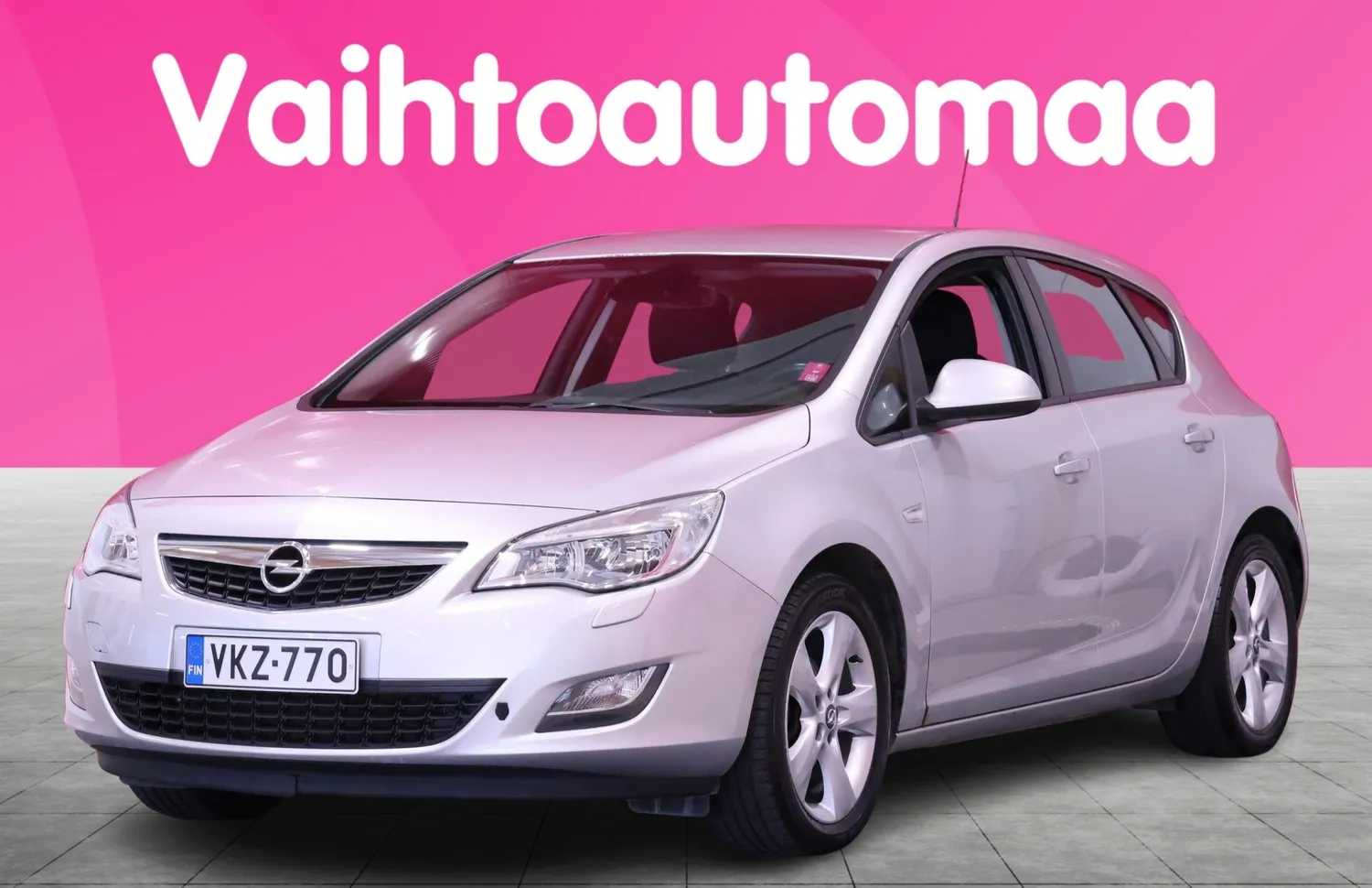 Opel Astra 2010, kuva 7/17