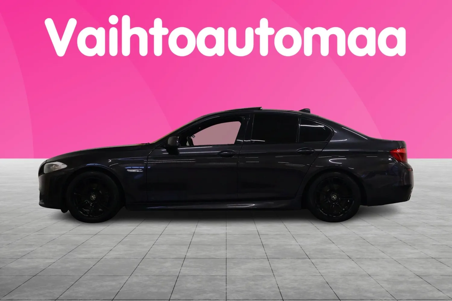 BMW 520 2012, kuva 6/30