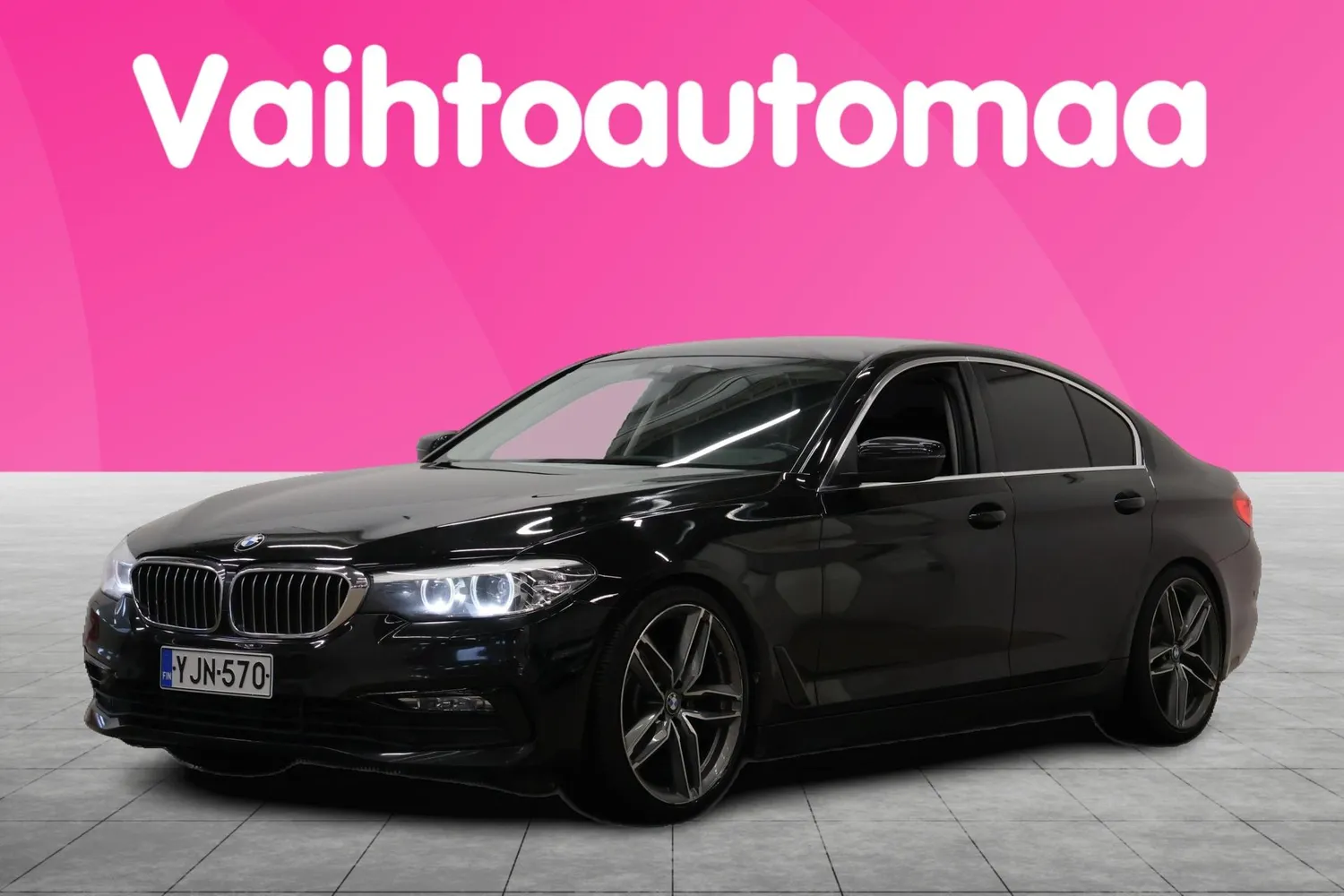 BMW 520 G30 Sedan 520d A xDrive Business 2017, kuva 4/27