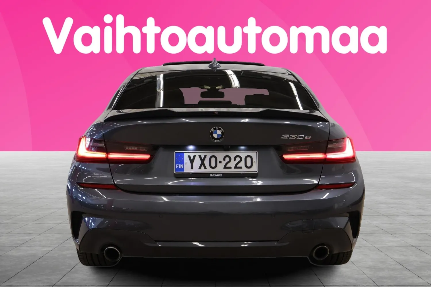 BMW 330 2020, kuva 6/29