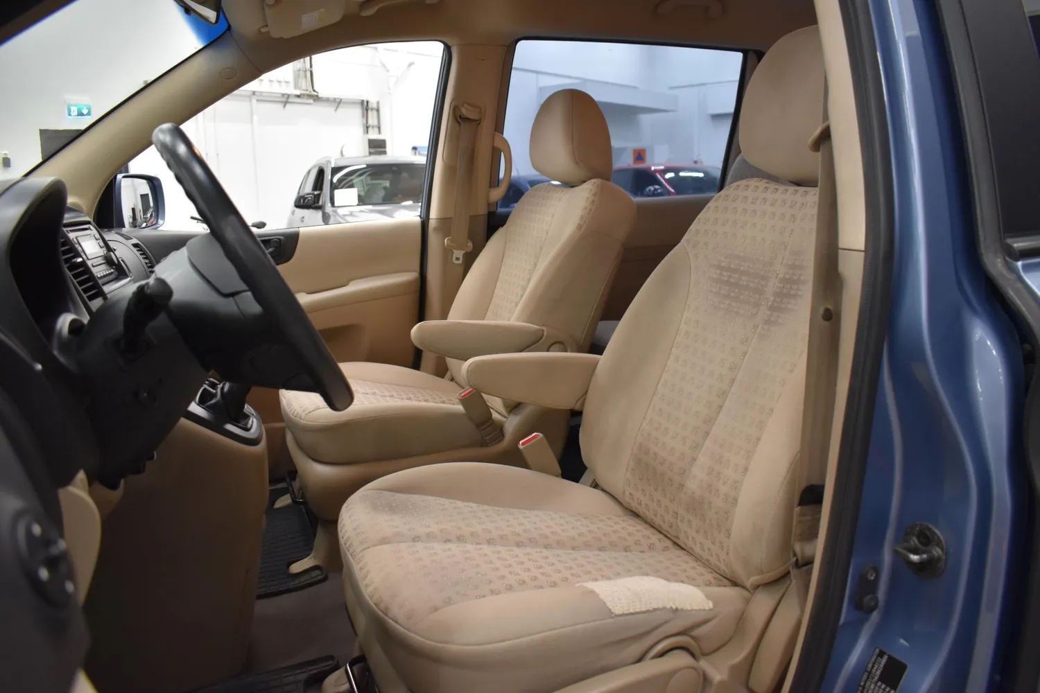 Kia Carnival 2009, bild 7/17