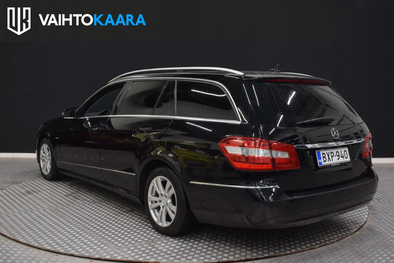 Mercedes-Benz E 2011, photo 5/25