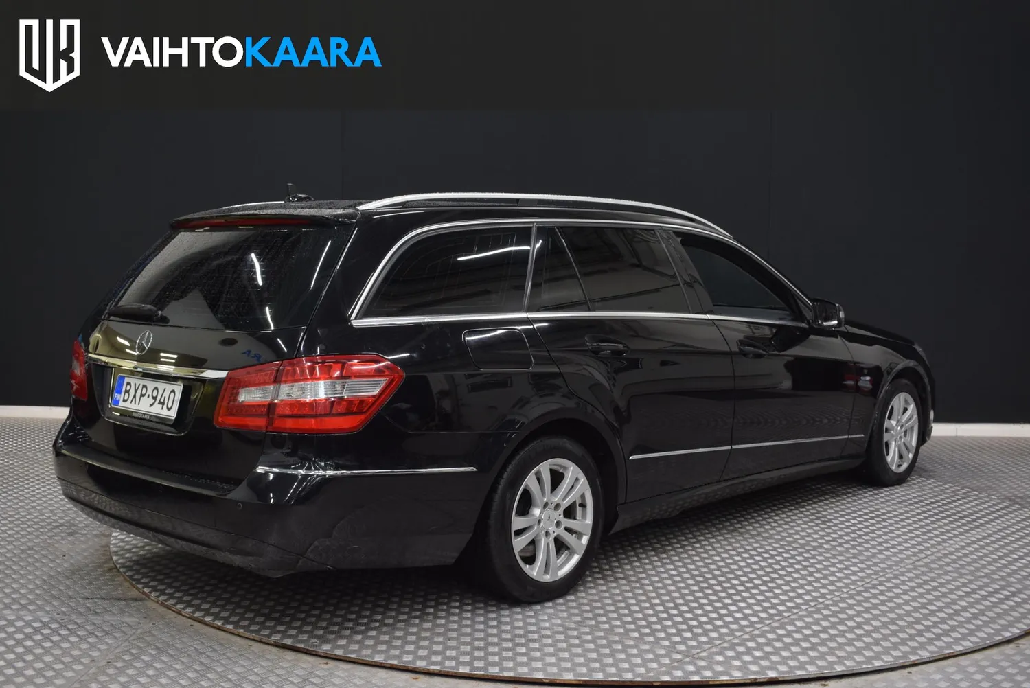 Mercedes-Benz E 2011, photo 7/25