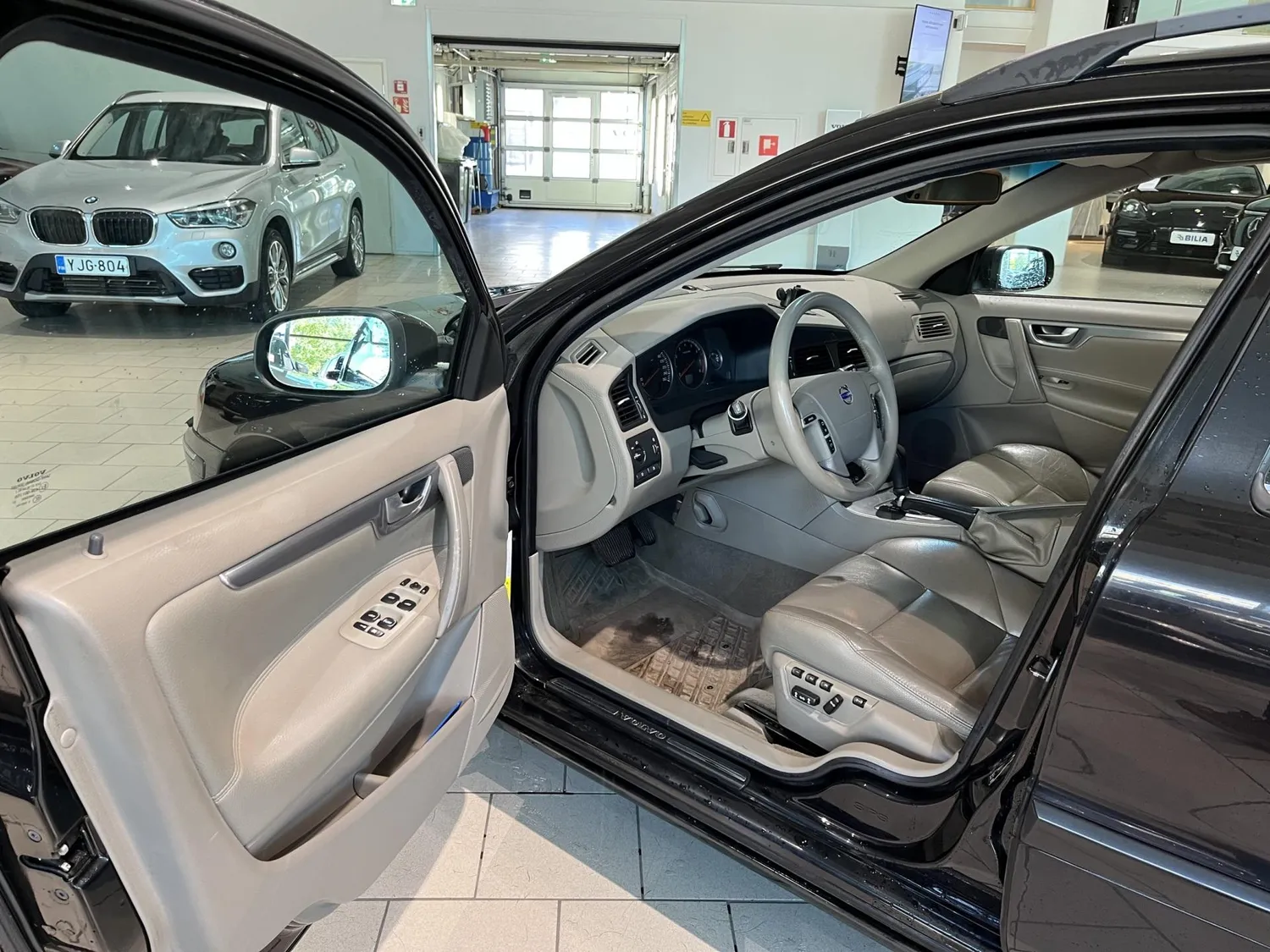 Volvo V70 2007, photo 6/10