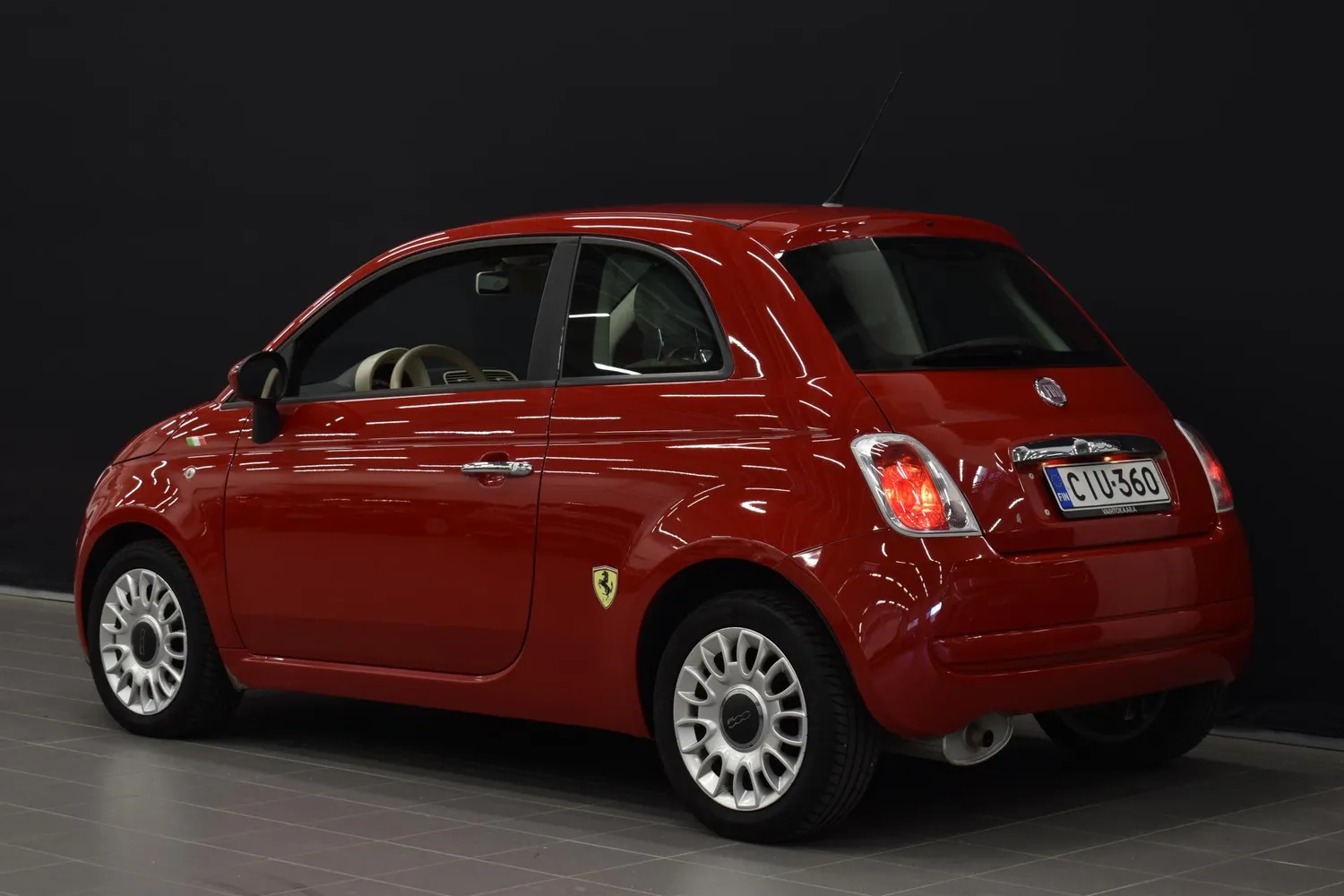 Fiat 500 Italia 1,2 8v 69 hv Bensiini 2012, bild 3/16