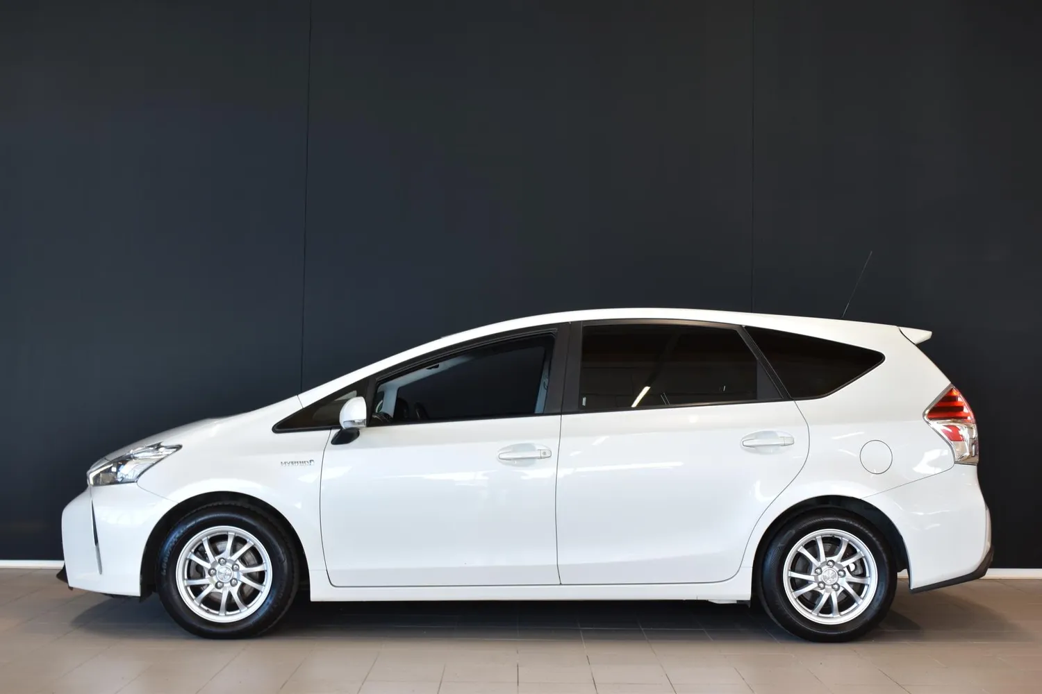 Toyota Prius+ Premium 2016, kuva 3/27