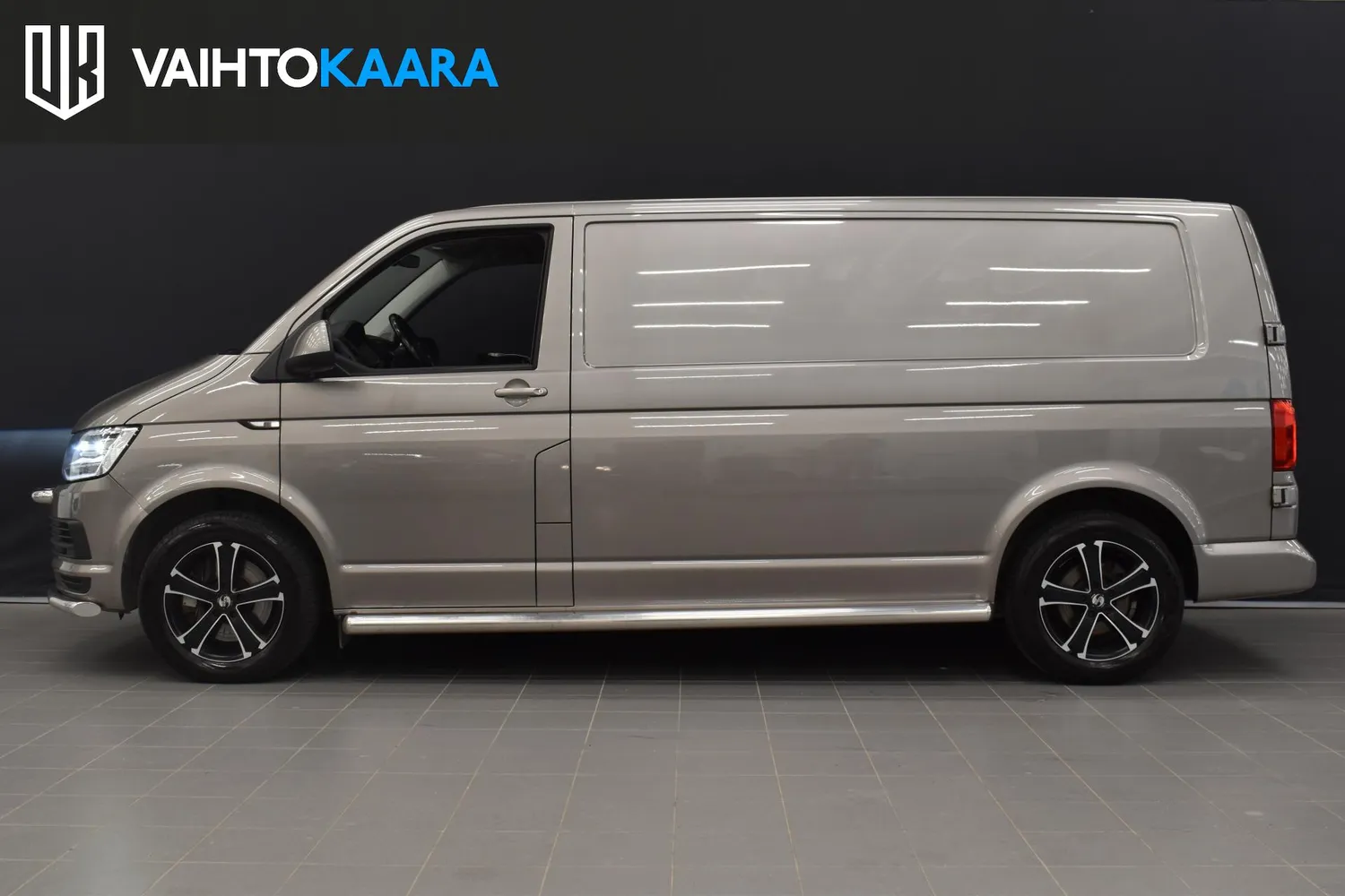 Volkswagen Transporter 2019, kuva 3/31