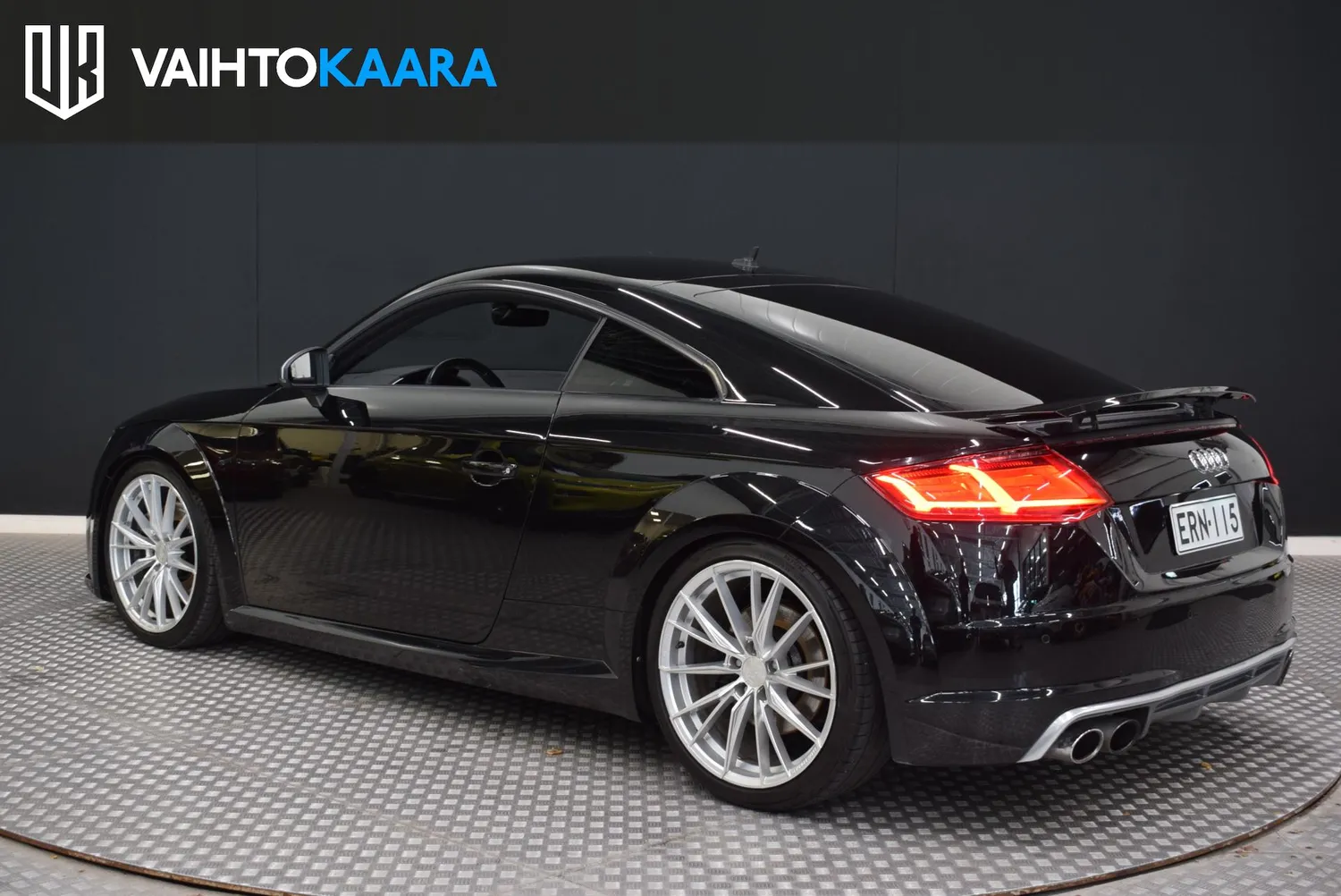 Audi TTS 2016, photo 5/39