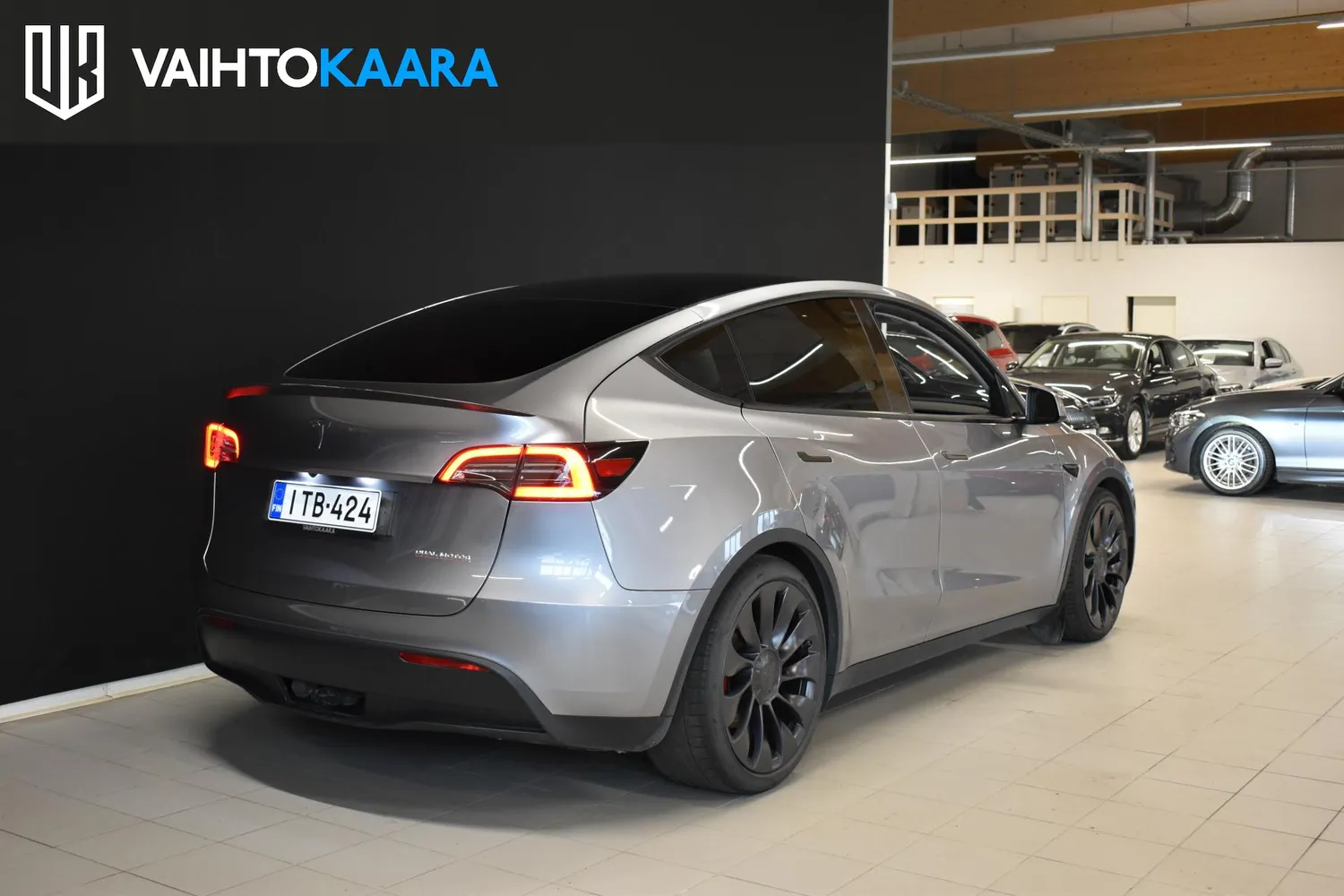 Tesla Model Y Performance Dual Motor Awd 2023, kuva 7/24